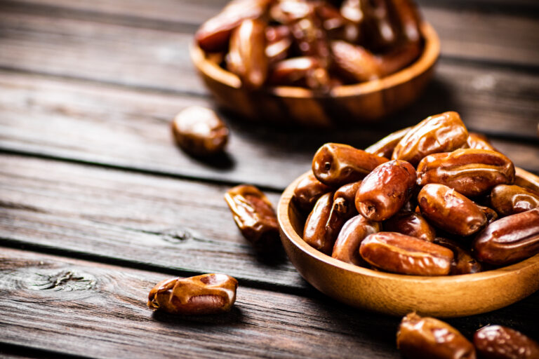 The Complete Guide to Dates: Nutrition Facts, Health Benefits, and Delicious Recipes